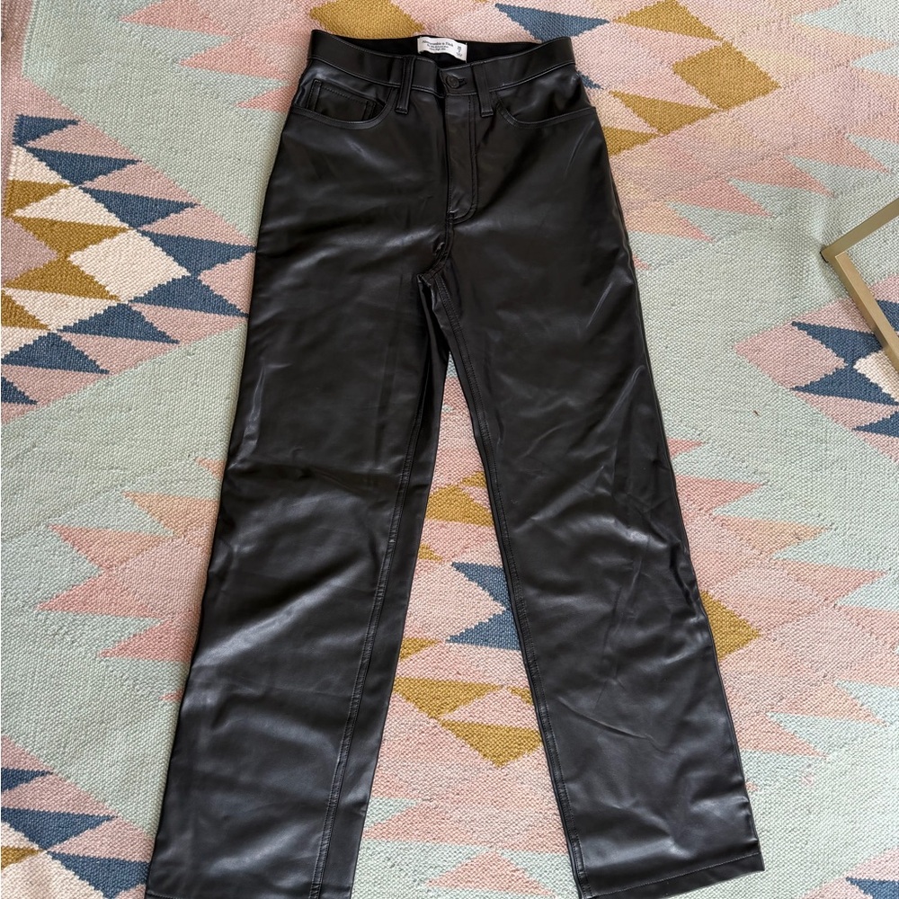 Abercrombie & Fitch women’s pants